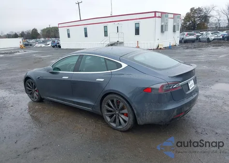 2017 Tesla Model S 100D/60D/75D/90D/P100D z USA, uszkodzony, nr VIN 5YJSA1E43HF216154